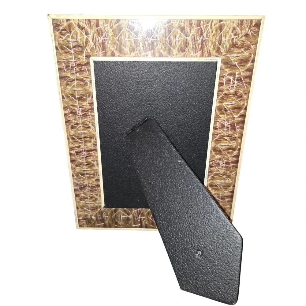 Distressed Metal Glass Photo Frame 5X7‎ Cream Gold Beaded Embroidered Silk Lined